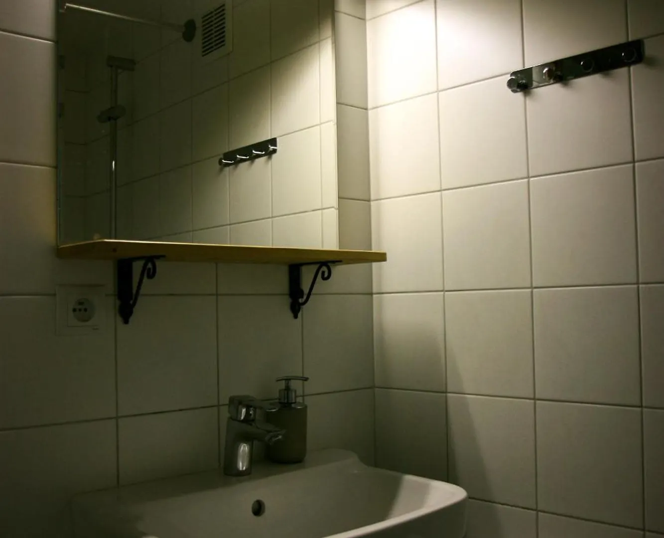 Holiday home Domek Malarza Matarnia Gdansk